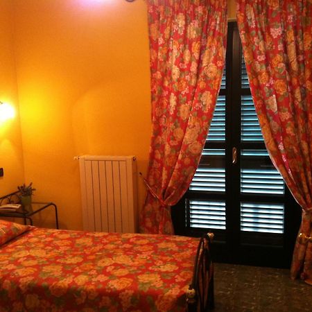 Hotel Le Lanterne Borgo San Dalmazzo Zewnętrze zdjęcie