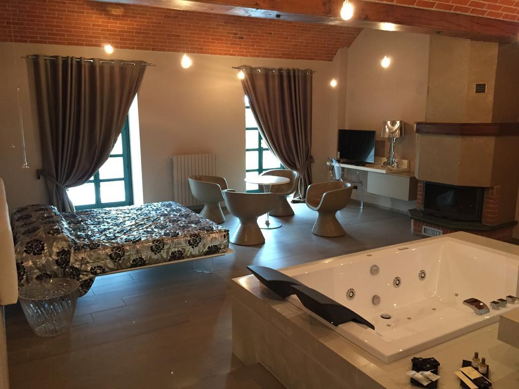 Hotel Le Lanterne Borgo San Dalmazzo Pokój zdjęcie