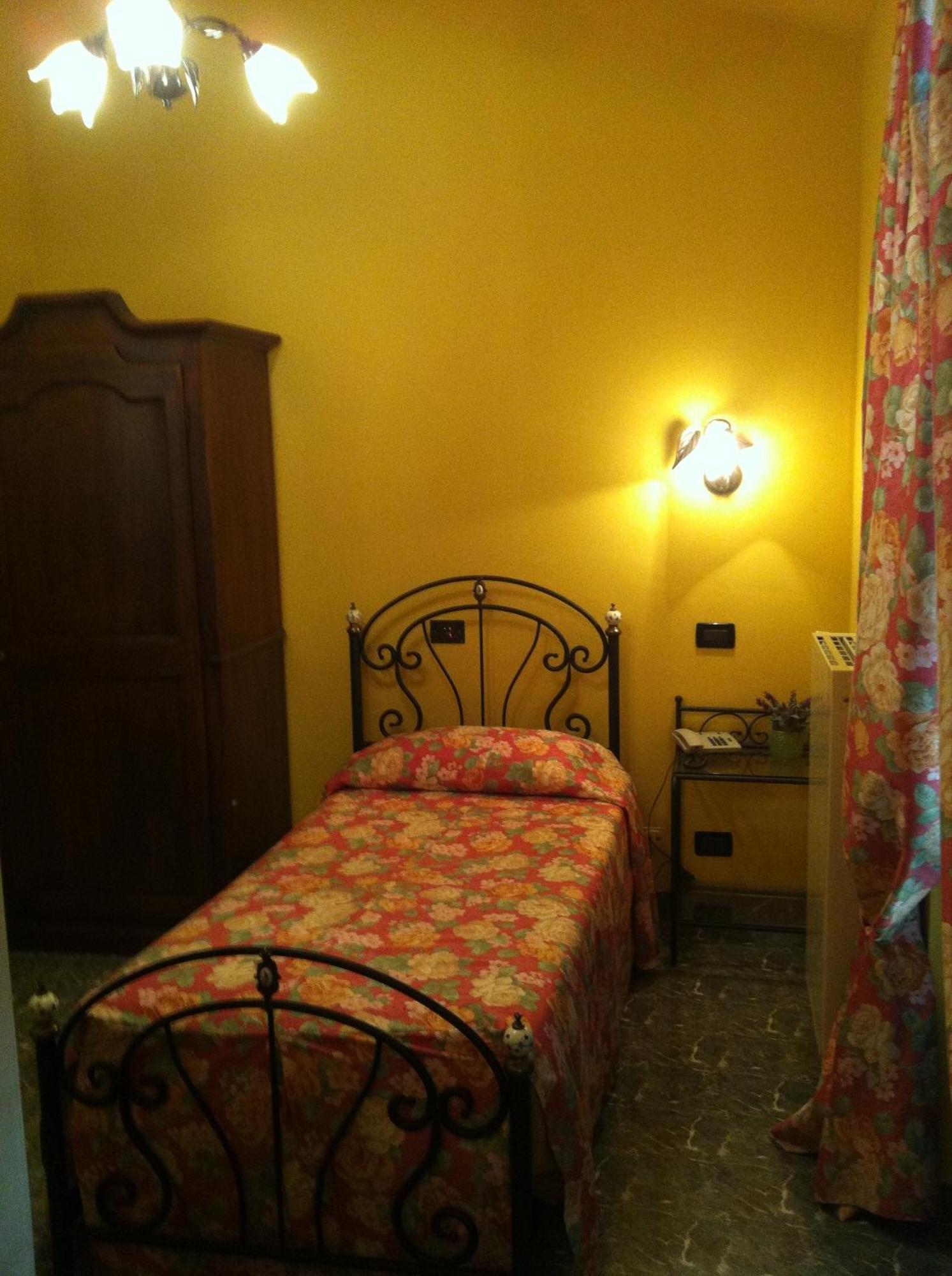 Hotel Le Lanterne Borgo San Dalmazzo Zewnętrze zdjęcie