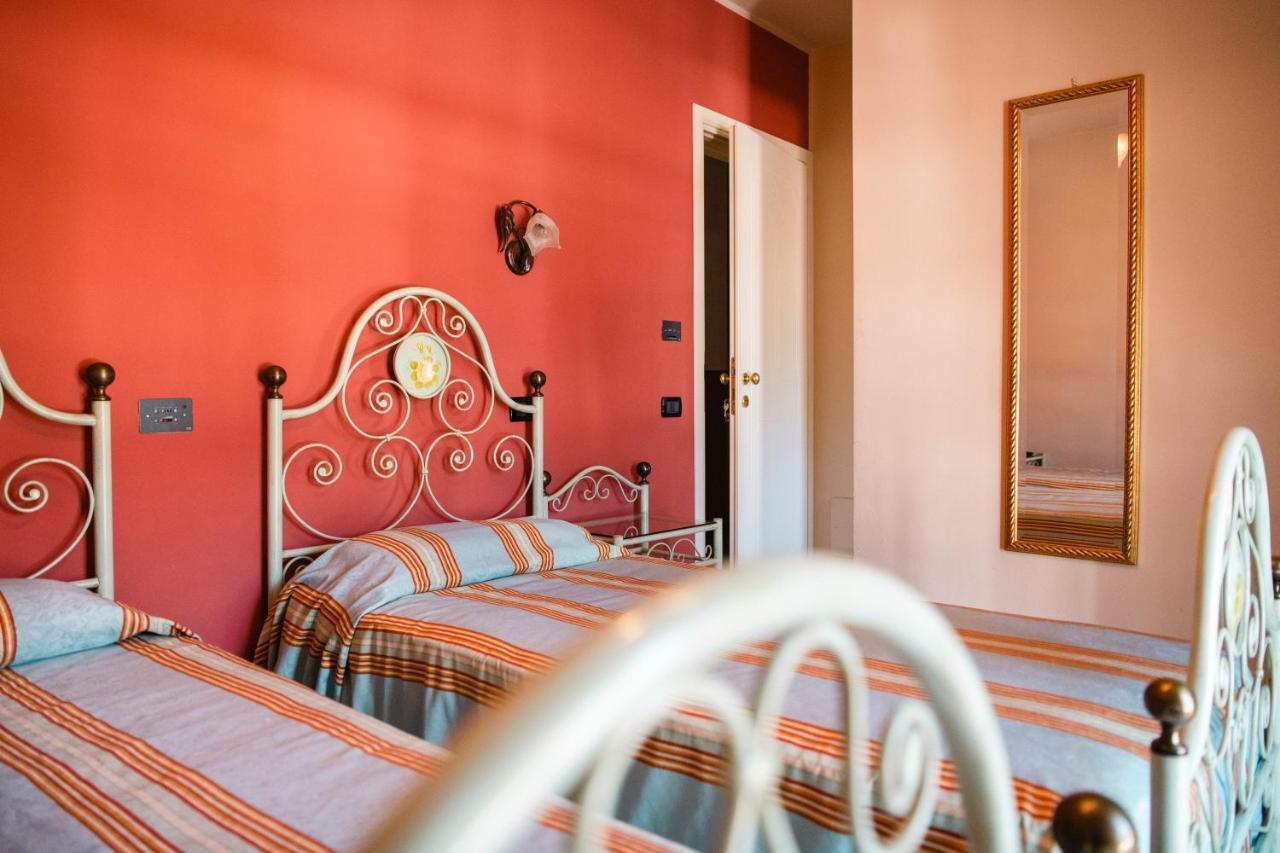 Hotel Le Lanterne Borgo San Dalmazzo Zewnętrze zdjęcie