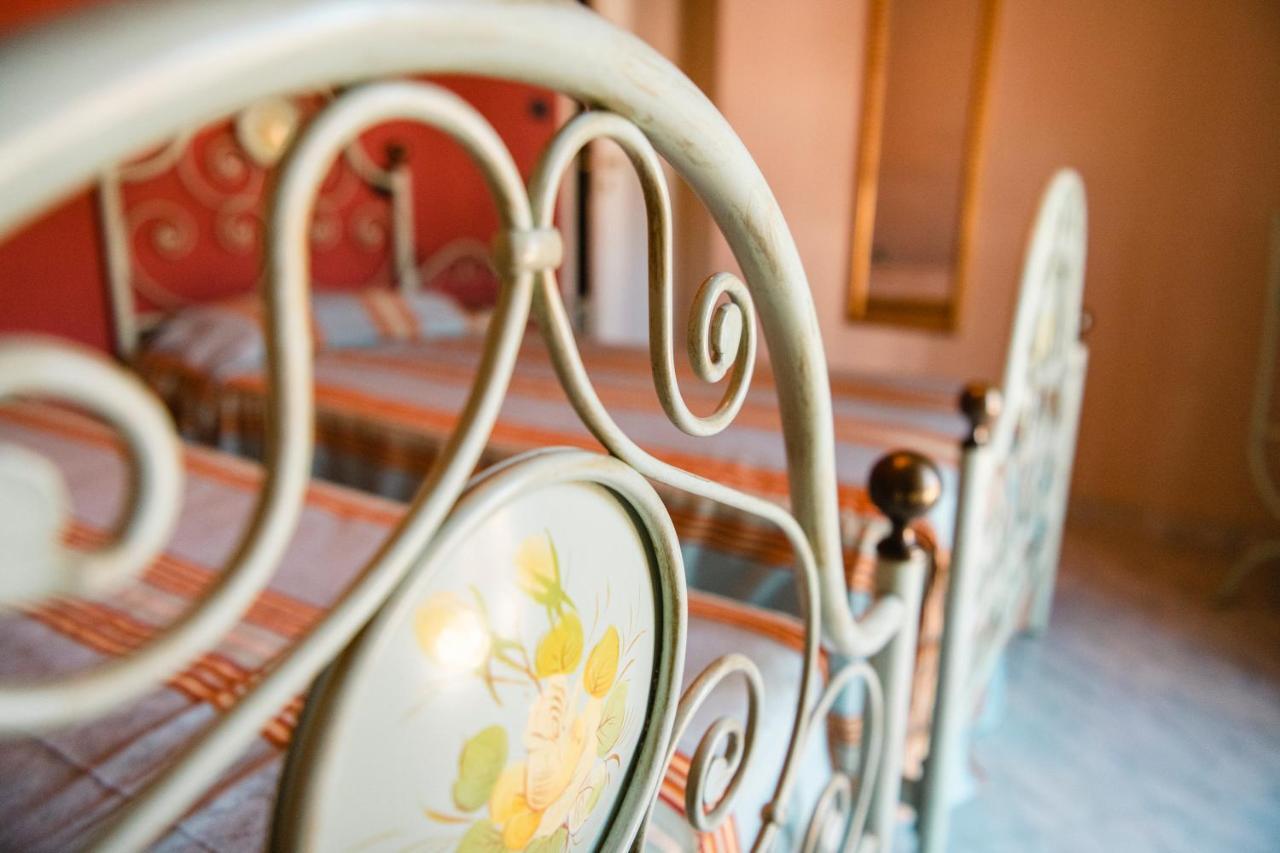 Hotel Le Lanterne Borgo San Dalmazzo Zewnętrze zdjęcie